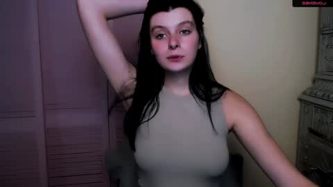 Snapshot of alissaflower_ chatting on 01/14/25, 05:01 Alissa online show from 01/14/25, 05:01