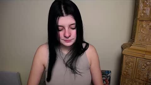 Snapshot of alissaflower_ chatting on 02/13/25, 07:24 Alissa online show from 02/13/25, 07:24