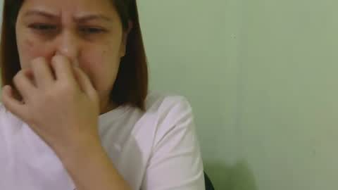 alissalove18 online show from 01/30/25, 09:25