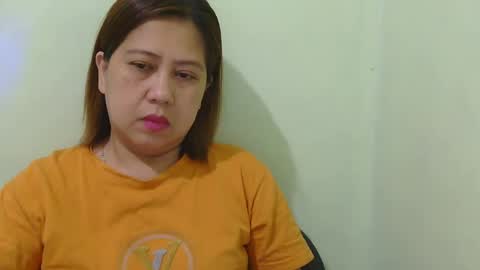 alissalove18 online show from 02/10/25, 08:20