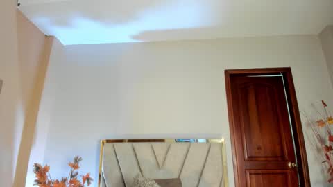 AlissaNix online show from 01/05/26, 11:19