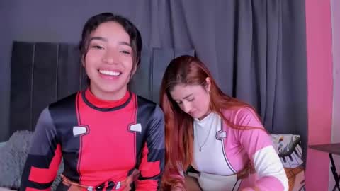 Mara  Isabel online show from 01/02/25, 03:48