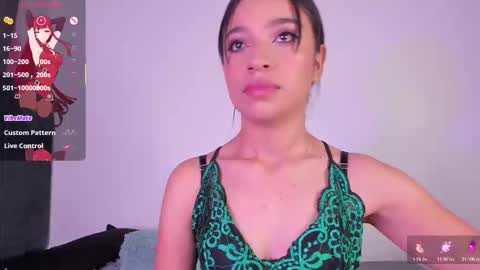 Mara  Isabel online show from 10/18/25, 12:13