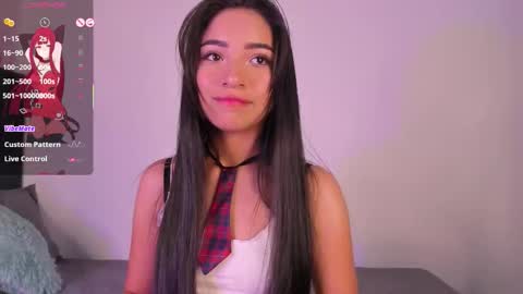 Mara  Isabel online show from 01/10/26, 12:45