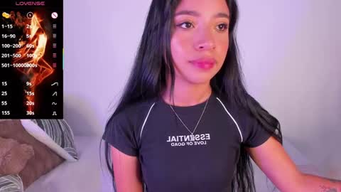 Snapshot of alissarose_1 chatting on 04/30/26, 01:12 alissarose_1 online show from 04/30/26, 01:12