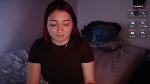Jamesss   online show from 10/17/25, 08:11