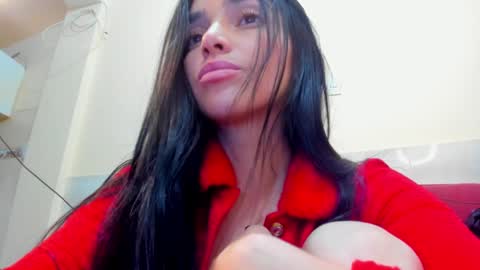 Alisson369  online show from 01/07/25, 02:30