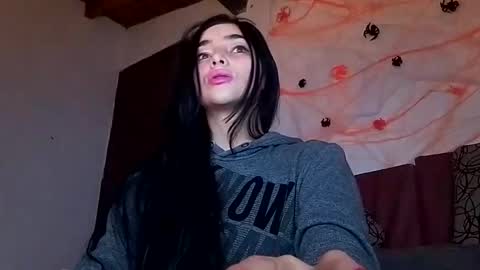 Alisson369  online show from 10/28/25, 09:57