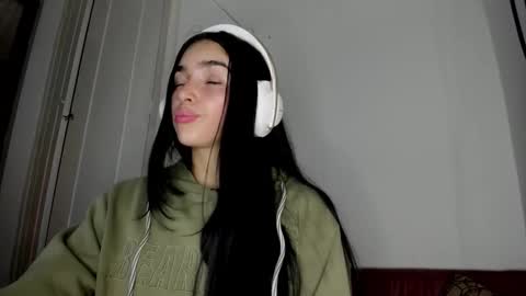 Alisson369  online show from 03/22/26, 11:24