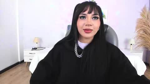 alisson__cortez online show from 10/25/25, 05:37
