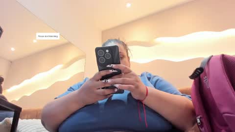 Snapshot of alisson_am chatting on 04/24/26, 11:45 Alisson online show from 04/24/26, 11:45