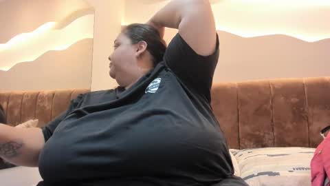 Snapshot of alisson_am chatting on 05/07/26, 11:48 Alisson online show from 05/07/26, 11:48