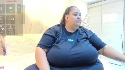 Snapshot of alisson_am chatting on 05/18/26, 11:16 Alisson online show from 05/18/26, 11:16