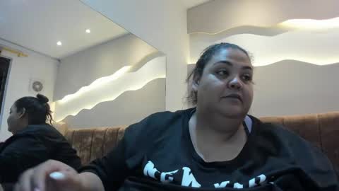 Snapshot of alisson_am chatting on 05/27/26, 11:29 Alisson online show from 05/27/26, 11:29