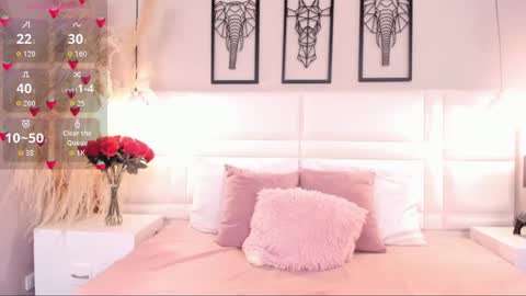 Snapshot of alisson_thompson_ chatting on 09/24/25, 08:01 alisson_thompson_ online show from 09/24/25, 08:01