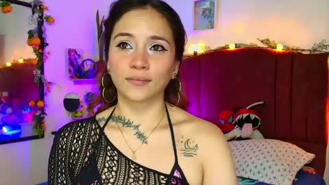 Alisson IG alisson zafiro27 online show from 04/24/26, 12:24