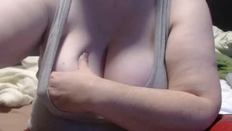 Snapshot of alissonnat chatting on 02/04/25, 12:22 Alissonnat online show from 02/04/25, 12:22
