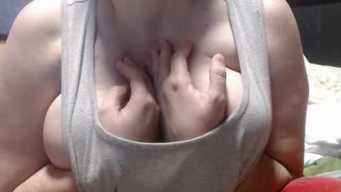 Snapshot of alissonnat chatting on 02/04/25, 06:38 Alissonnat online show from 02/04/25, 06:38