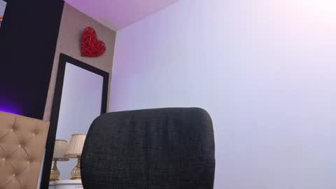 alissonrose3 online show from 05/20/26, 10:27