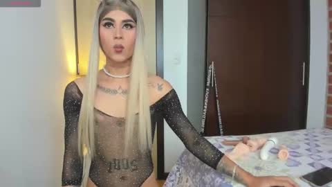 alisson online show from 02/19/26, 01:51