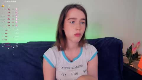 Alivia online show from 10/04/25, 09:18