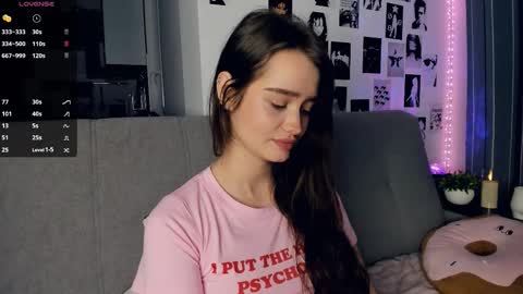 Alivia online show from 11/29/25, 10:40