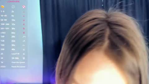 Alivia online show from 04/10/26, 08:30