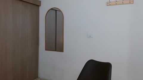 alix online show from 11/15/25, 03:08