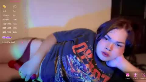 A CUTE GIRL NAME ALIYAH online show from 04/24/26, 05:54