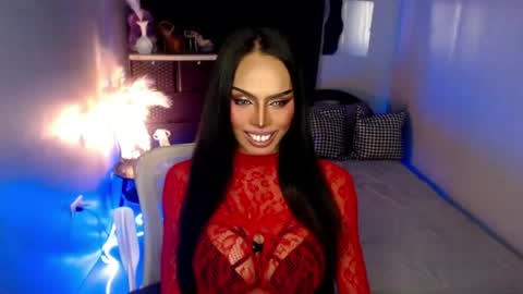 Snapshot of aliyahdeluxx chatting on 05/10/26, 06:40 aliyah online show from 05/10/26, 06:40