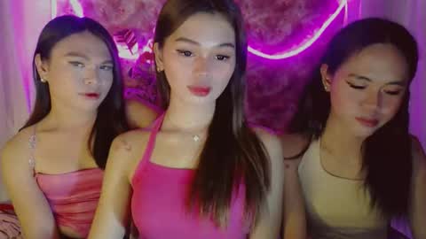 ALIYAH SOO online show from 04/19/26, 05:56