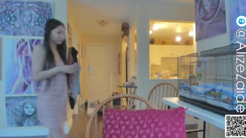 Alize Zaide online show from 02/04/25, 07:00