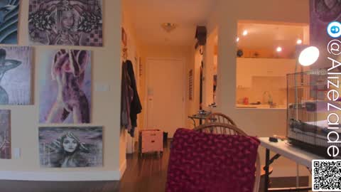 Alize Zaide online show from 02/08/25, 11:24