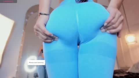 alizza_ online show from 11/10/25, 11:53