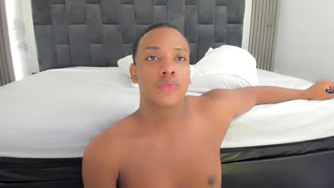 Angel online show from 12/15/24, 10:39