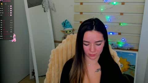 Snapshot of allana_dream chatting on 12/17/24, 05:58 Allana online show from 12/17/24, 05:58