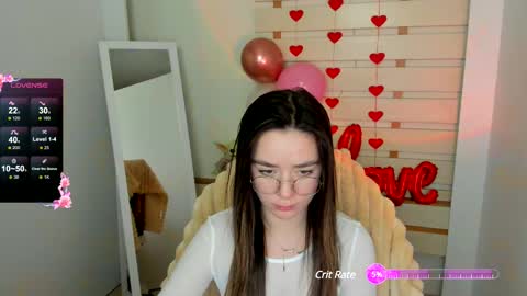 Snapshot of allana_dream chatting on 02/20/25, 11:42 Allana online show from 02/20/25, 11:42