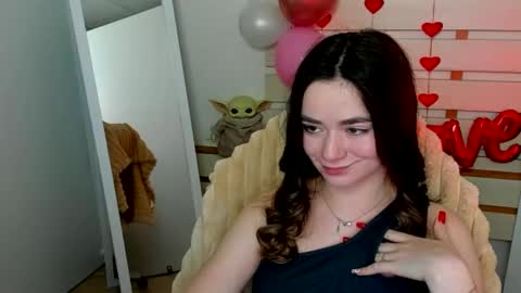 Snapshot of allana_dream chatting on 02/26/25, 01:19 Allana online show from 02/26/25, 01:19