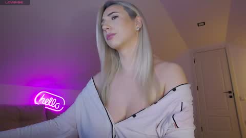 A day u didnt smile is a lost day online show from 03/06/26, 05:20