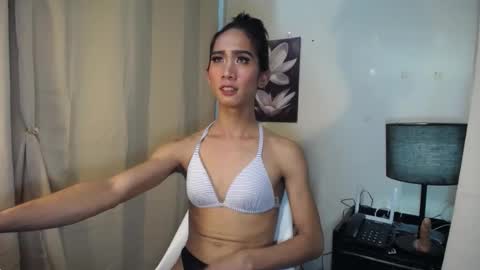 trina online show from 01/13/25, 12:24