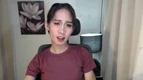 trina online show from 02/17/25, 01:47