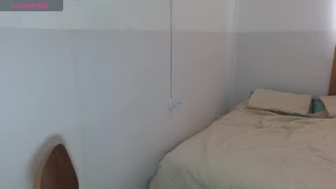 Ale online show from 09/09/25, 06:40