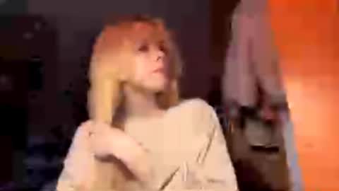 Lina online show from 12/15/25, 07:56