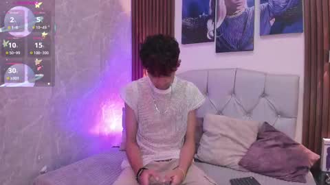 Snapshot of allen_starck chatting on 02/21/25, 01:22 Allen online show from 02/21/25, 01:22