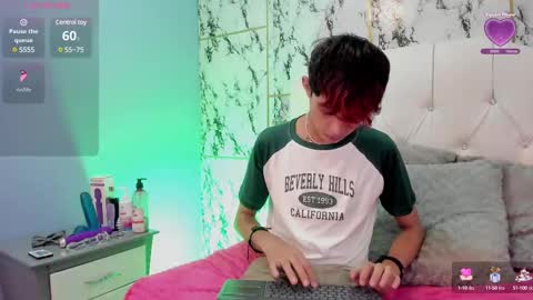 Snapshot of allen_starck chatting on 03/12/25, 04:51 Allen online show from 03/12/25, 04:51