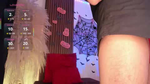 Snapshot of allen_starck chatting on 10/18/25, 02:03 Allen online show from 10/18/25, 02:03