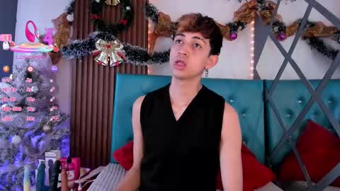 Snapshot of allen_starck chatting on 12/03/25, 08:18 Allen online show from 12/03/25, 08:18