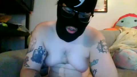 Snapshot of allenjaxoff703805 chatting on 10/10/25, 02:16 allenjaxoff703805 online show from 10/10/25, 02:16