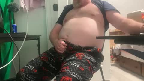 Allergictolove online show from 10/24/25, 11:01