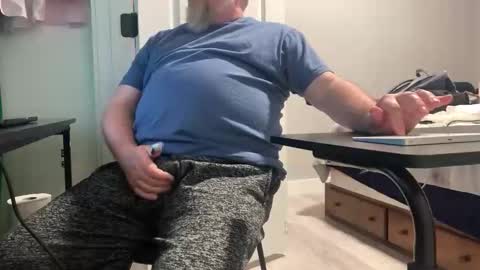 Allergictolove online show from 02/07/26, 05:05